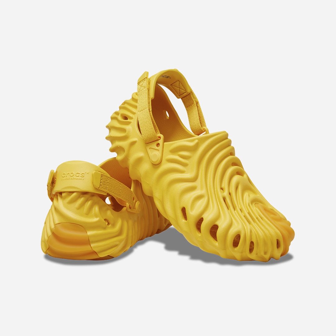 Crocs | SALEHE BEMBURY x POLLEX CLOG  { YOKE