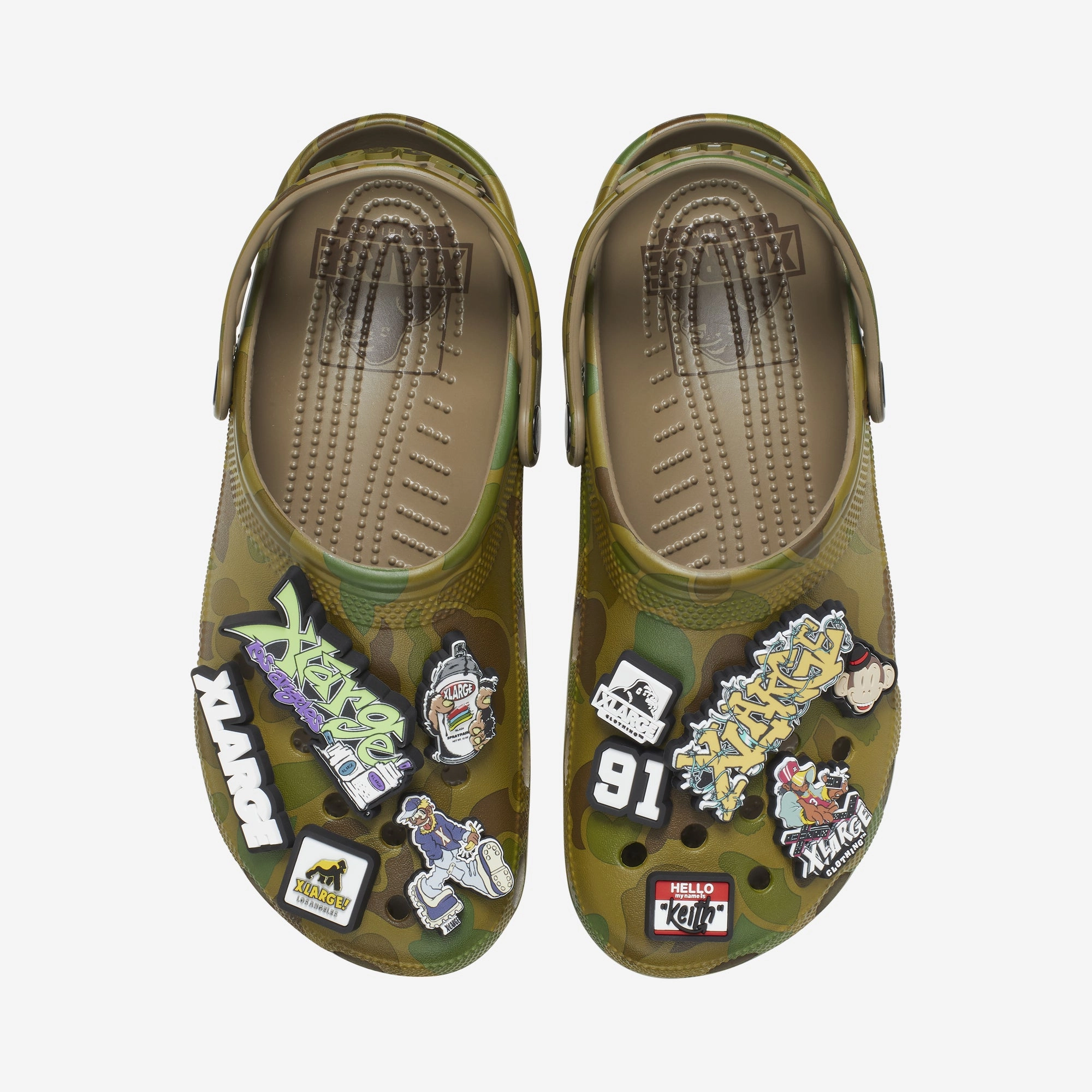 Crocs | X LARGE X CROCS CLASSIC CLOG  { CAMO