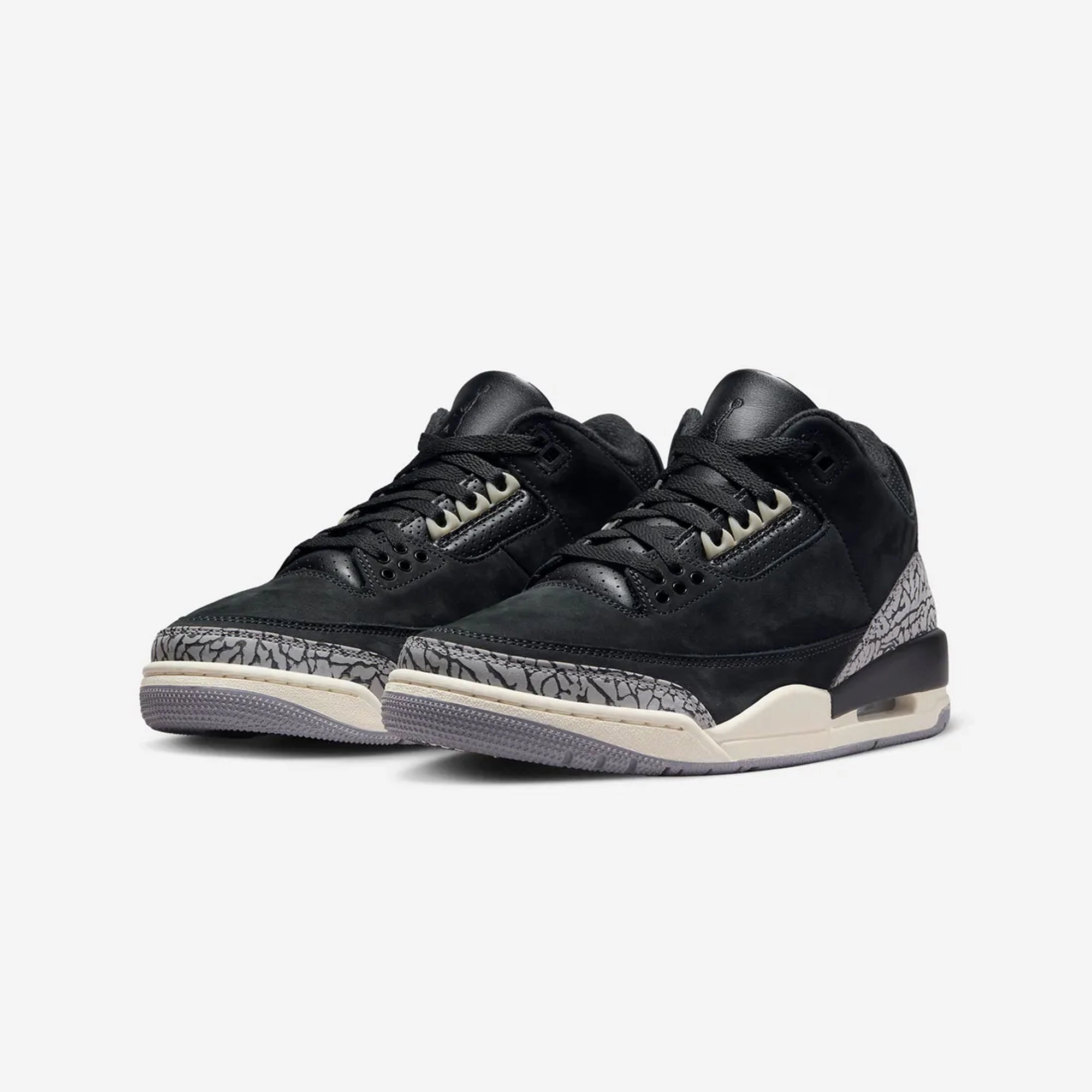 Jordan | AIR JORDAN 3 OFF NOIR  { OFF NOIR/BLACK-SAIL-CEMENT GREY