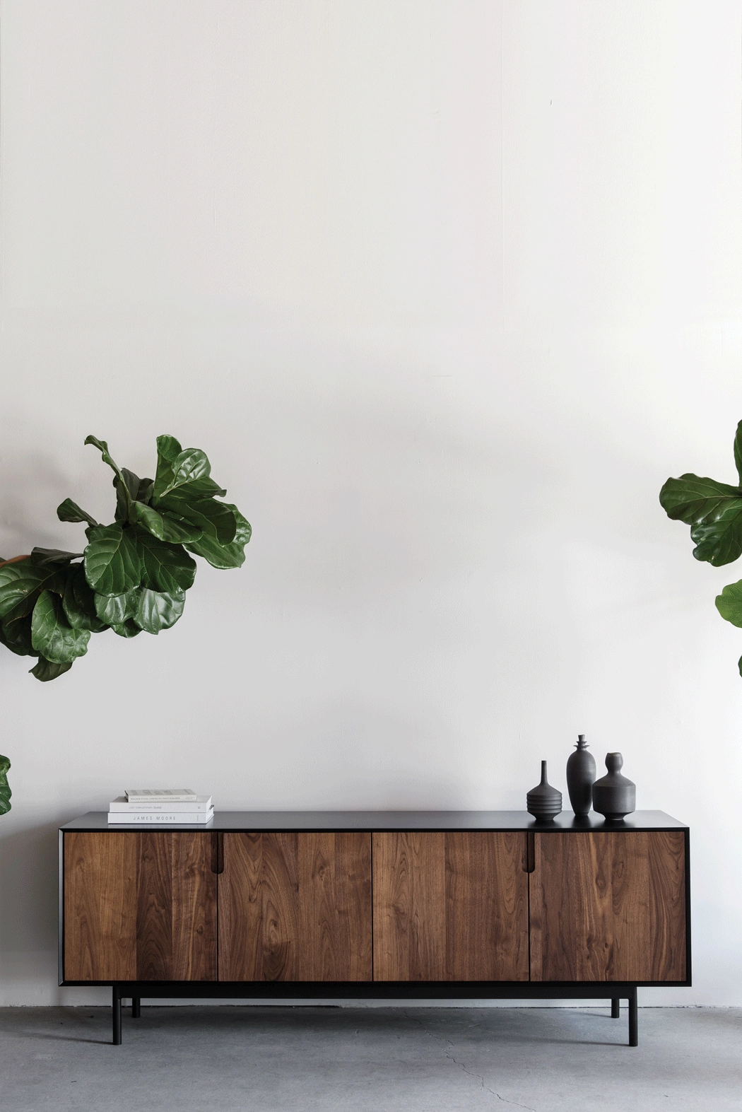 Kings Credenza