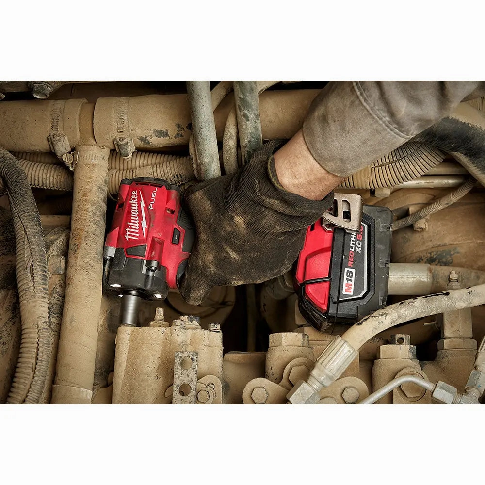 Milwaukee 2854-20 - M18 FUEL™ 3/8 Compact Impact Wrench w/ Friction Tool