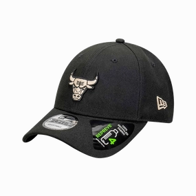 New Era Chicago Bulls Repreve® Black Oat 9Forty Adjustable Cap