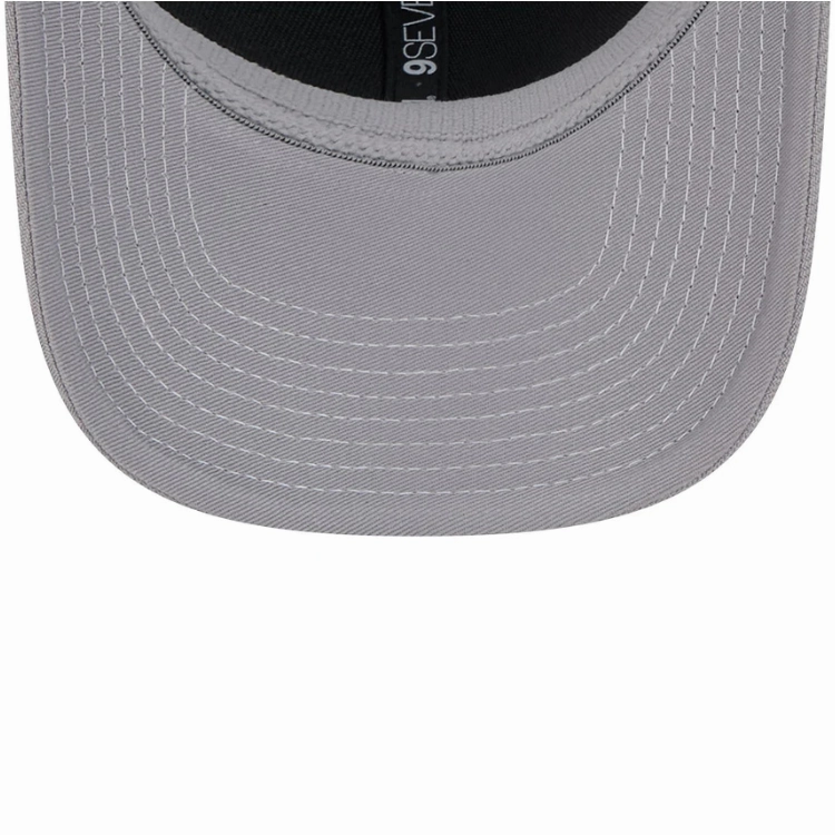 New Era Las Vegas Raiders 9SEVENTY Snapback Trucker  - Grey