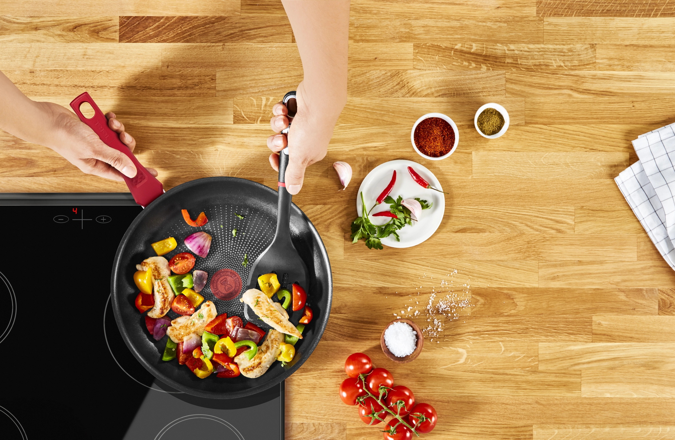 Tefal Daily Chef Red Non-Stick Induction Twin Pack Frypan Set 22/28cm